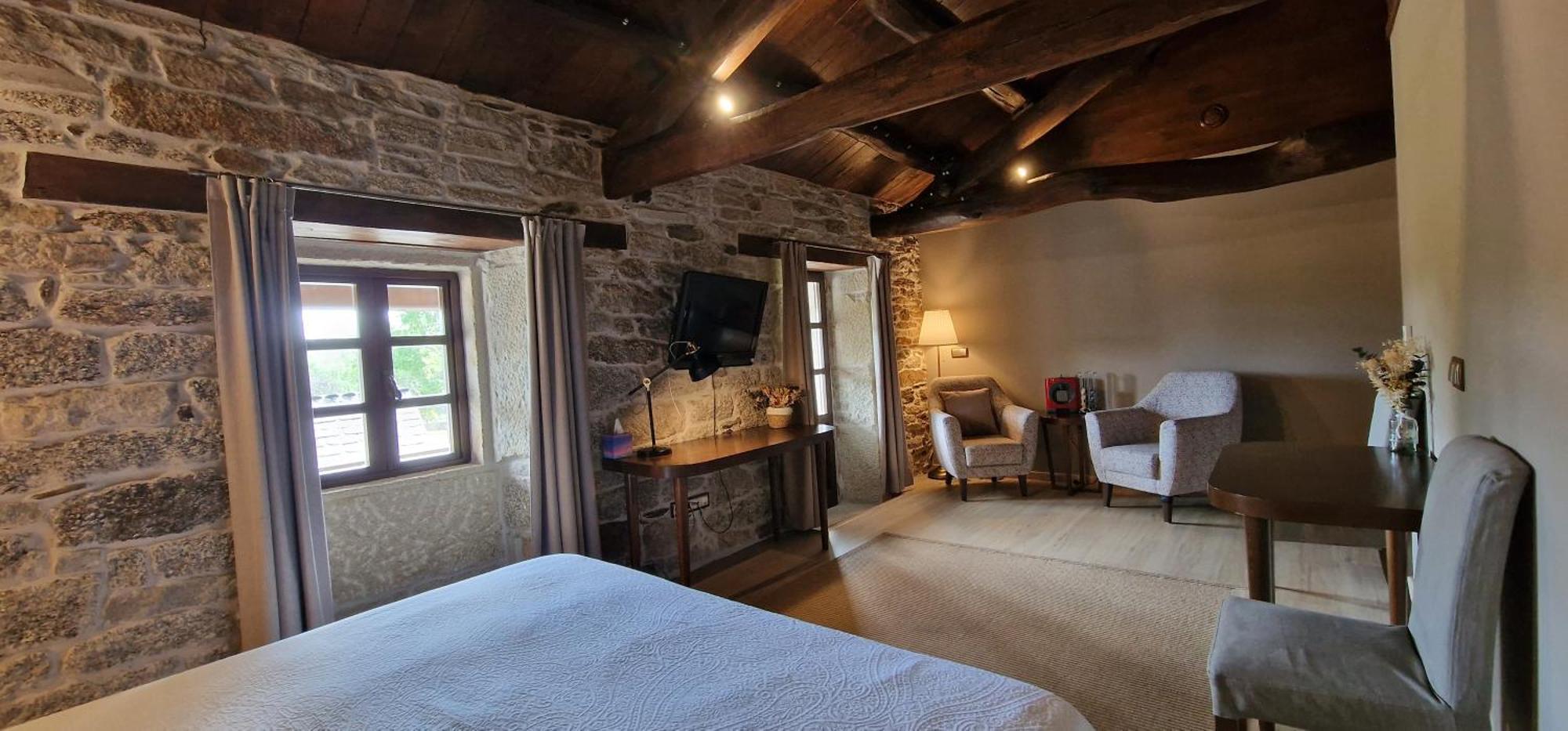 Habitaciones La Cuevona De Guitiriz Lugo Экстерьер фото